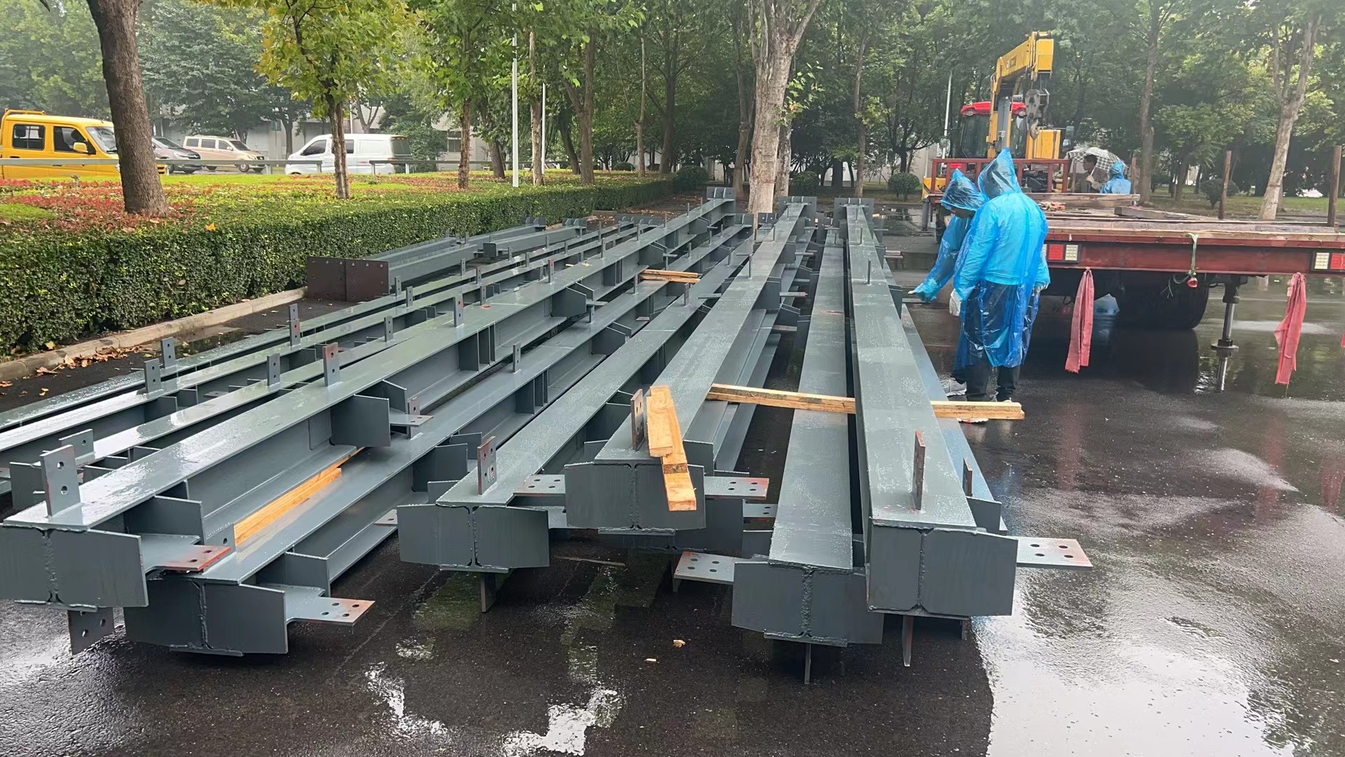 水業(yè)公司辦公樓改造加建電梯項(xiàng)目施工現(xiàn)場(chǎng)2